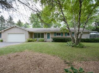 654 Highland Dr, Colgate, WI 53017