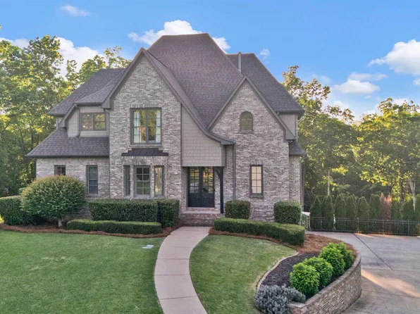 1025 Columbia Cir, Birmingham, AL 35242
