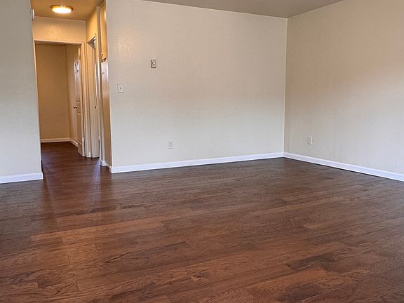 2nd image of 3105 E 18th St APT G