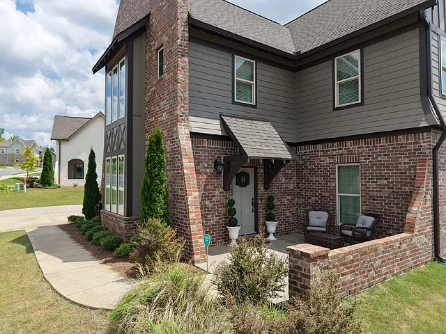 4 bed, 2977 sqft, $4,250 — Photo 4