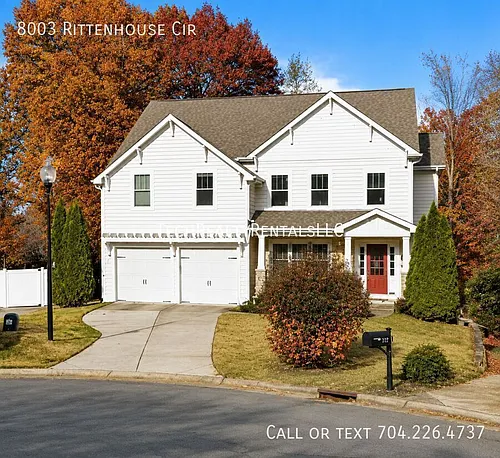 8003 Rittenhouse Cir Photo 1