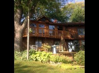 15521 Colfax St, Lowell, IN 46356