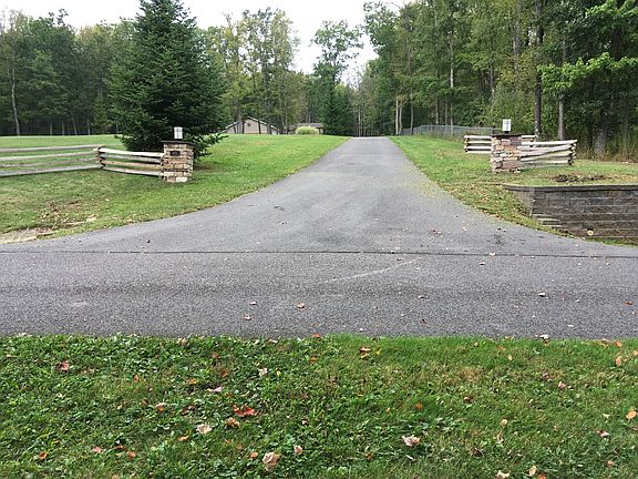 4th image of 405 Markwood Dr