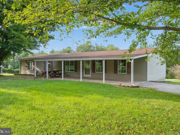 10738 Daysville Rd, Frederick, MD 21701