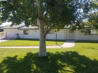 4520 Walker Way, Pasco, WA 99301