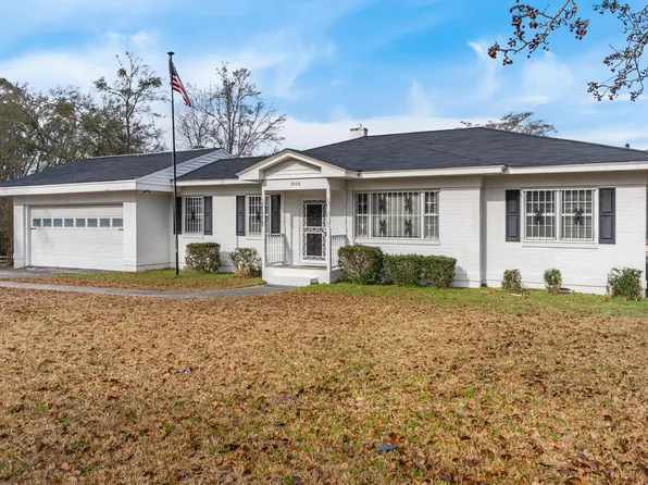 1856 Chestnut St, Orangeburg, SC 29115