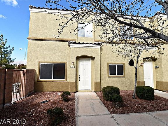 3rd image of 6309 Desert Leaf St #2