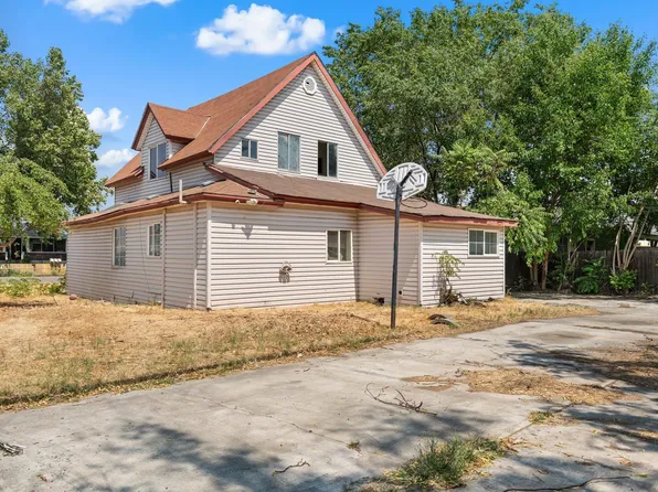 1105 W Grand Ronde Ave, Kennewick, WA 99336