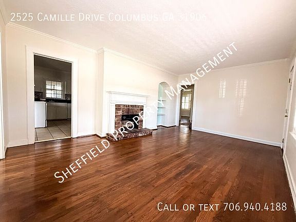 3rd image of 2525 Camille Dr