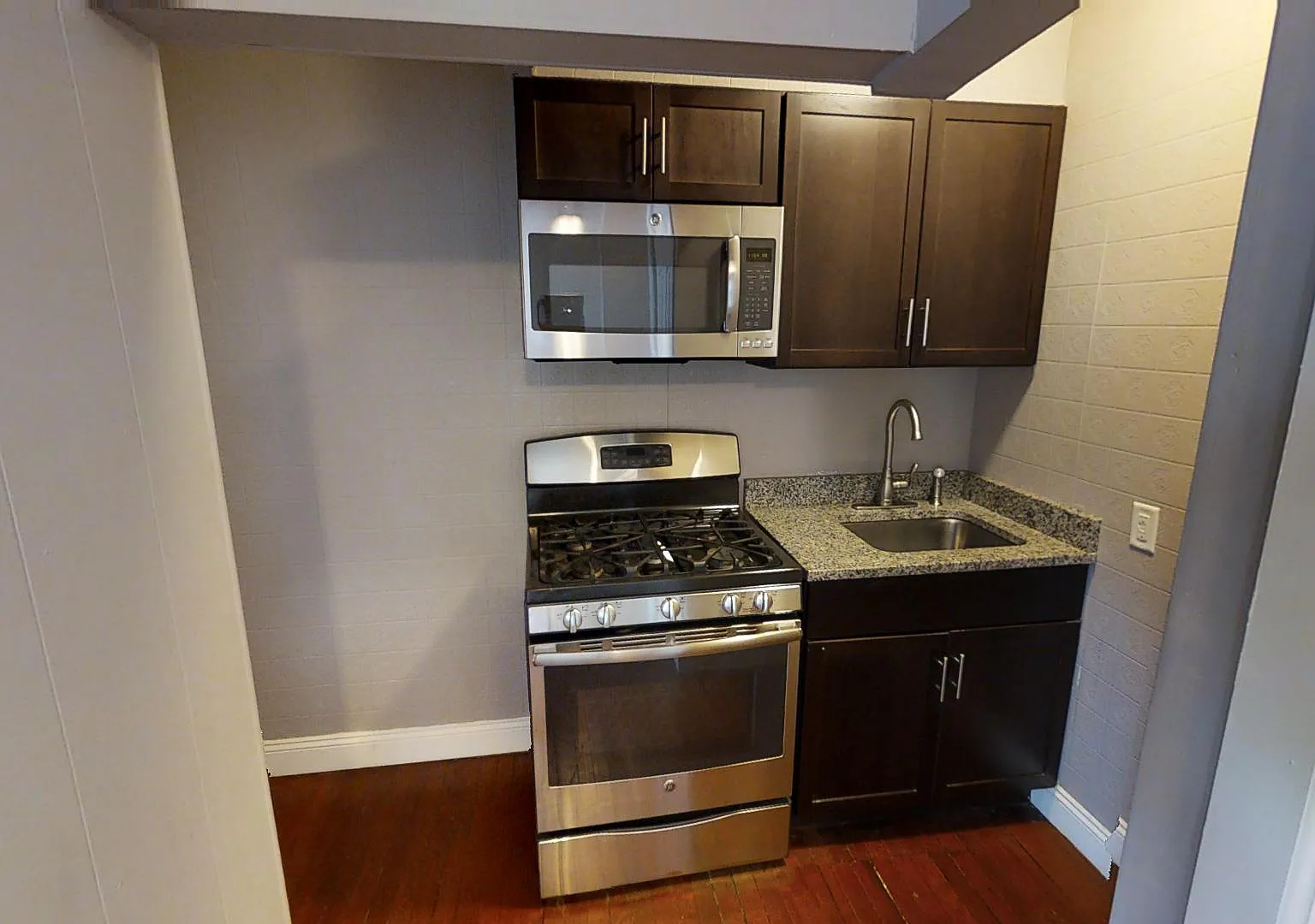 Studio, $1,150 — Photo 4