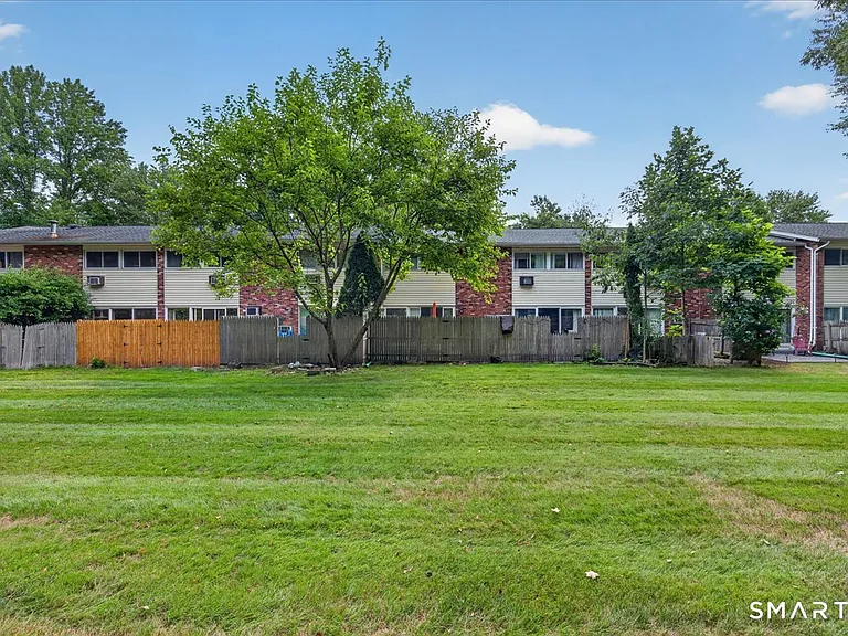 1141 Waterbury Rd — Photo 30