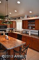 4th image of 510 W Kelton Ln