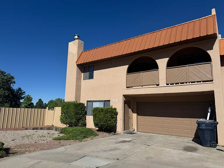 2801 Nakomis Dr NE — Photo 2