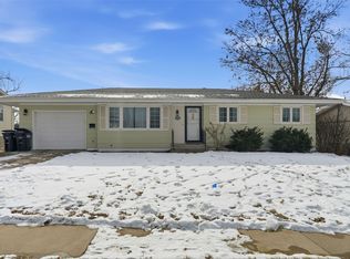 2475 26th Ave, Marion, IA 52302