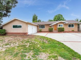 8013 Moorcroft Ave, Canoga Park, CA 91304
