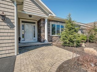 110 Edwards Falls Ln, Manlius, NY 13104