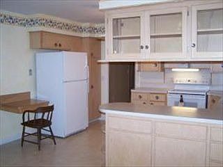 5th image of 600 McIndoe St