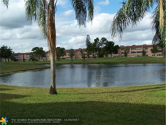 2nd image of 9421 Sunrise Lakes Blvd APT 305