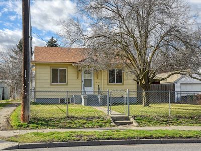 2715 N Ash St, Spokane, WA, 99205