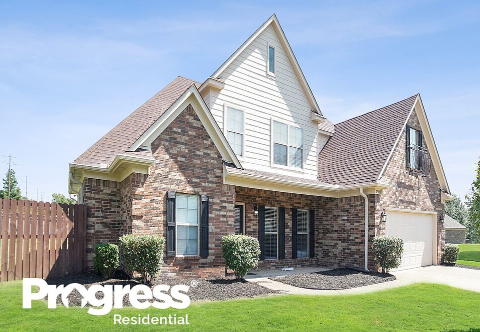 2nd image of 2980 Flora Ln