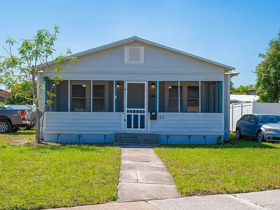 32 Grant St