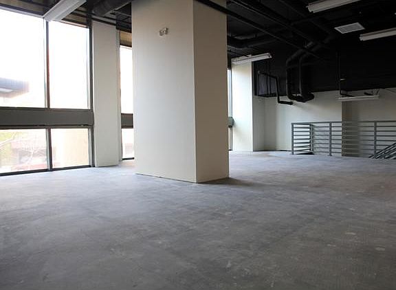 5th image of 275 W Market St