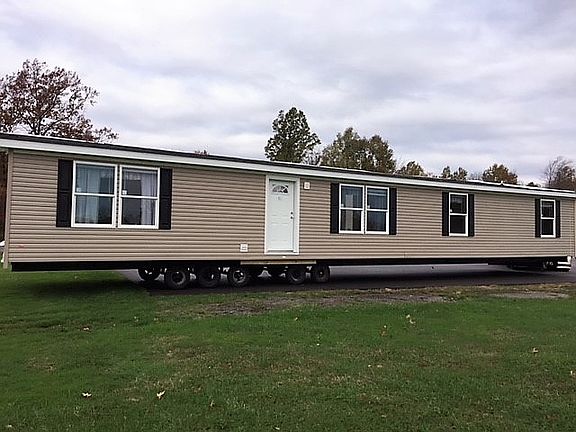 3rd image of 52 Queens Dr SW