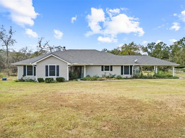84 Haas Road, Huntsville, TX 77320