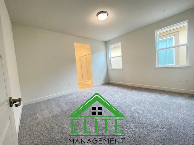 5742 Harveston Way — Photo 21