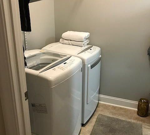 Washer and Dryer with additional storage space