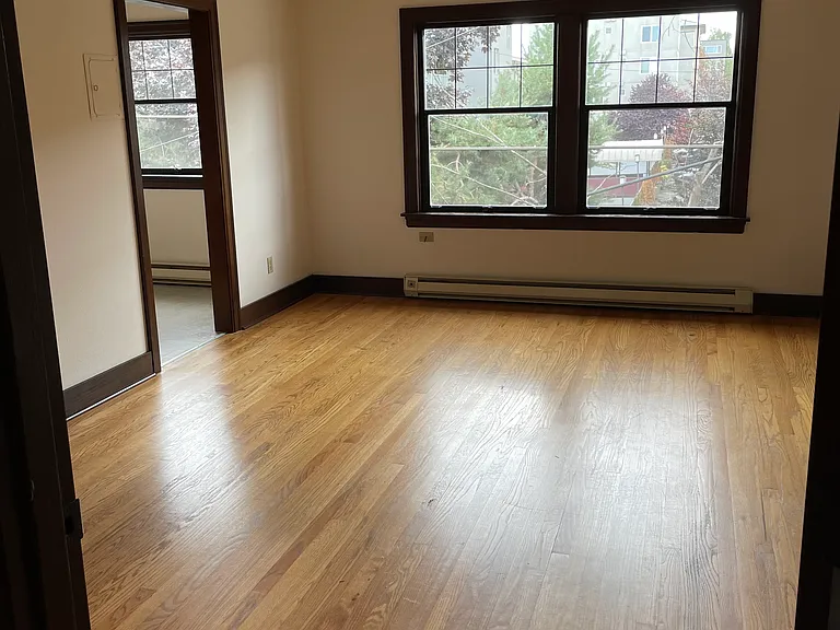 The St. Ingbert Apartments — Photo 12