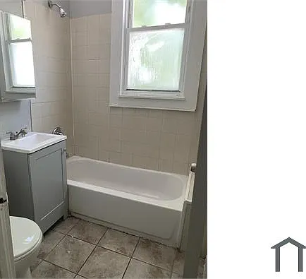 6435 S Eberhart Ave #2 — Photo 7
