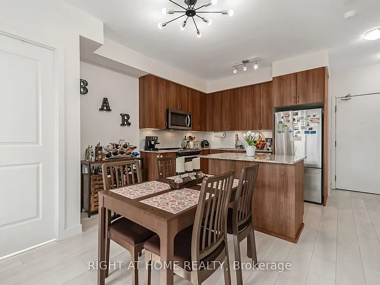 4655 Glen Erin Dr #206 — Photo 26