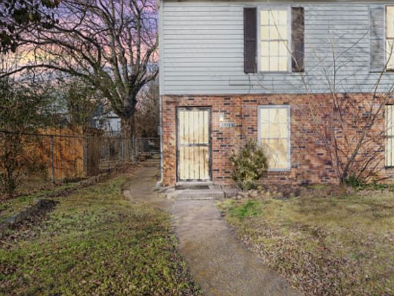 2nd image of 1708B Cass St
