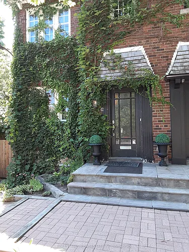 42 Astley Ave #LOWER Photo 1
