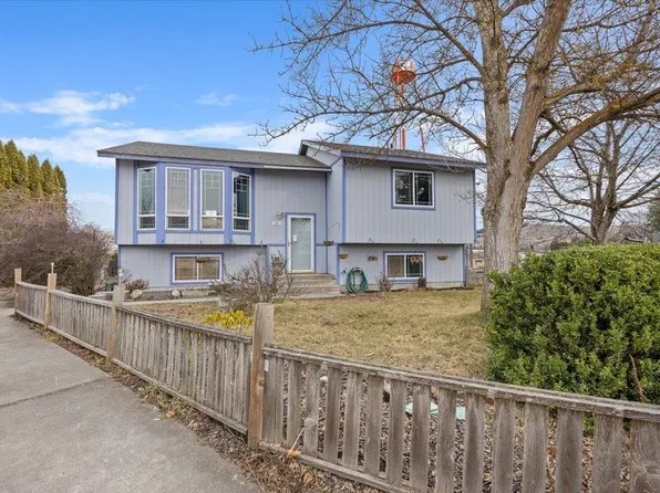 28 N Grady Ln, Spokane Valley, WA 99016