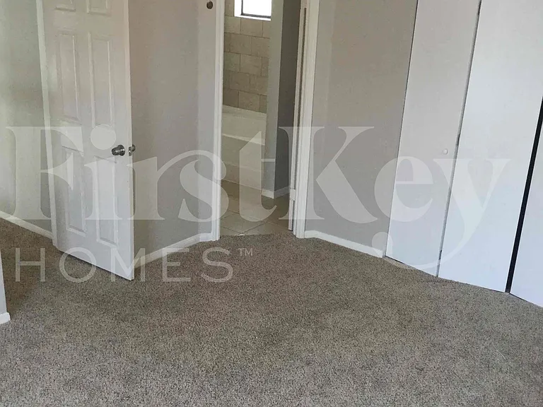 5334 Riverport Dr — Photo 8