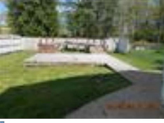 3rd image of 306 Brookside Ave