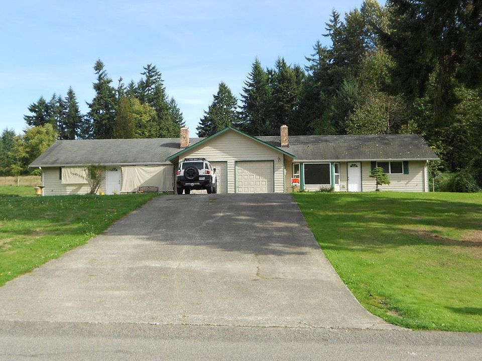View from street. Unit on the left.
