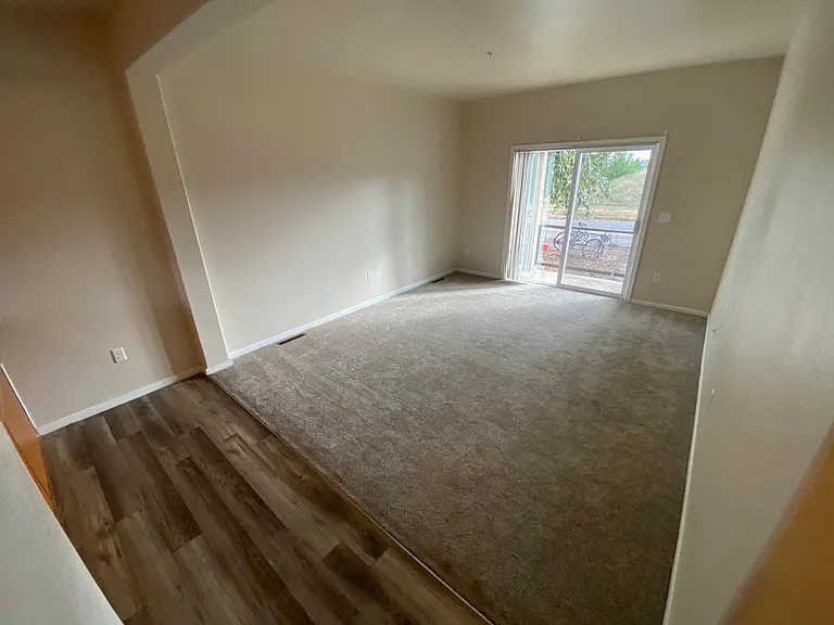 295 Confluence Ave #B — Photo 4