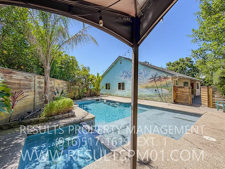 9524 Kellingworth Ct — Photo 33