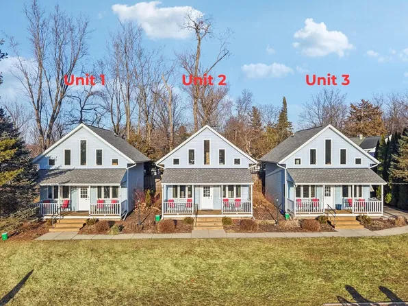 W9350 County Road V, Poynette, WI 53955