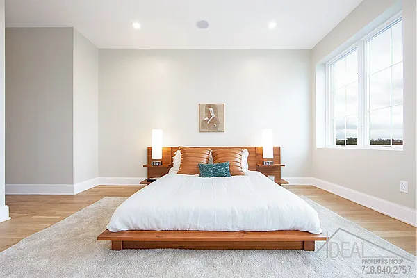 Sold by Ideal Properties Group | media 10