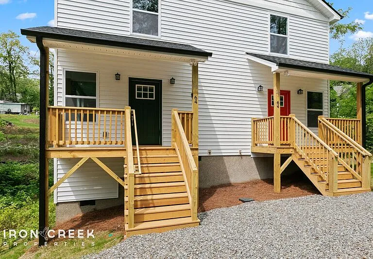 64 Hansel Ave #10 — Photo 1