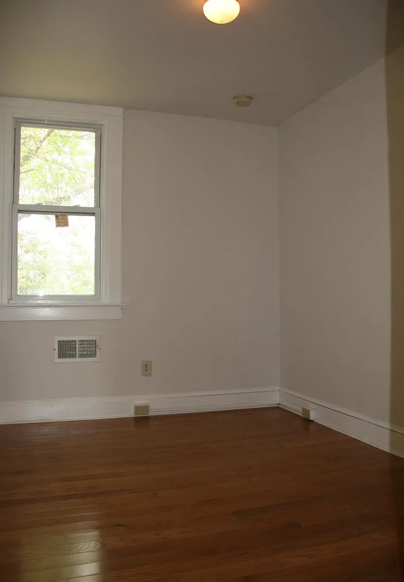 1009 Trewellyn Avenue — Photo 4