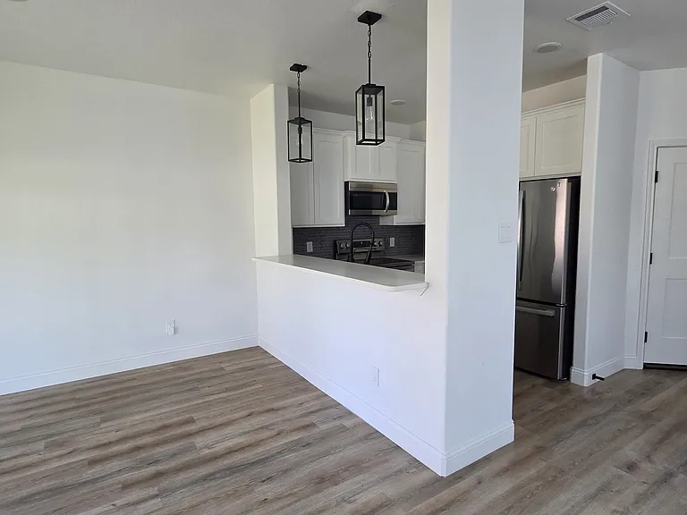1600 Clay St #1600 — Photo 4
