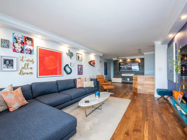 5700 Arlington Avenue image 1 of 35