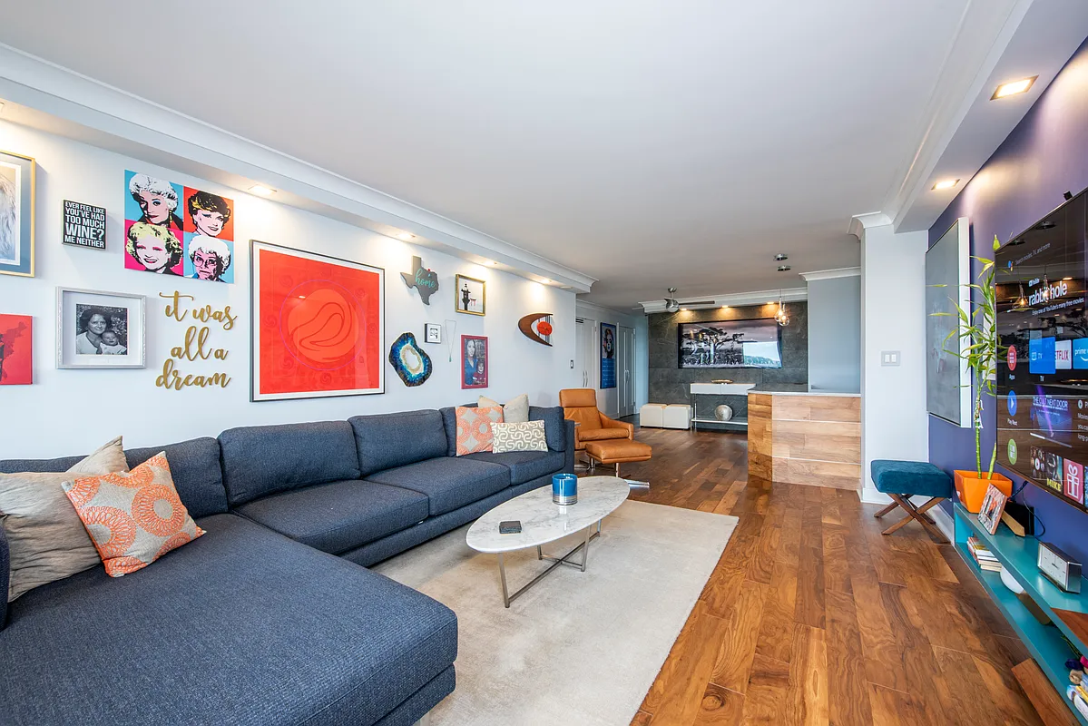 5900 Arlington Ave Unit 8B  