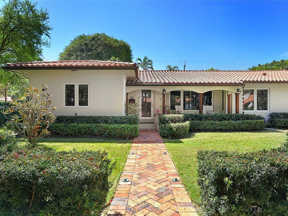 1st image of 500 Alcazar Ave