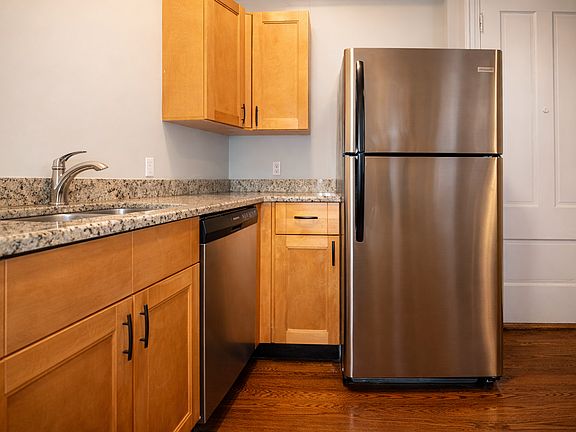 4th image of 1345 S 3rd St APT 1